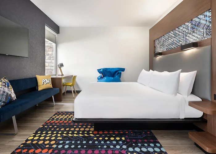 Aloft Beachwood