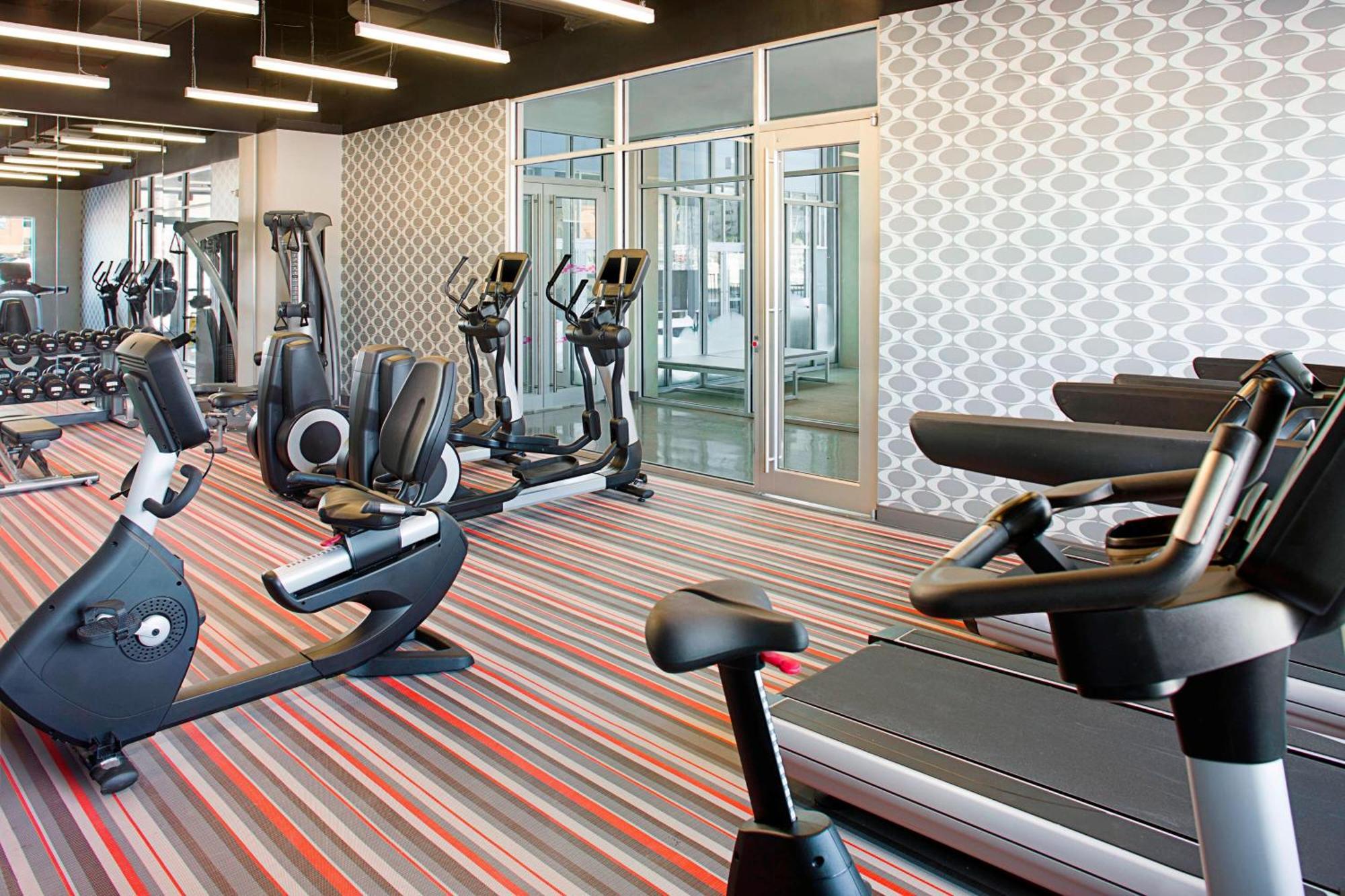 Aloft 3* Beachwood