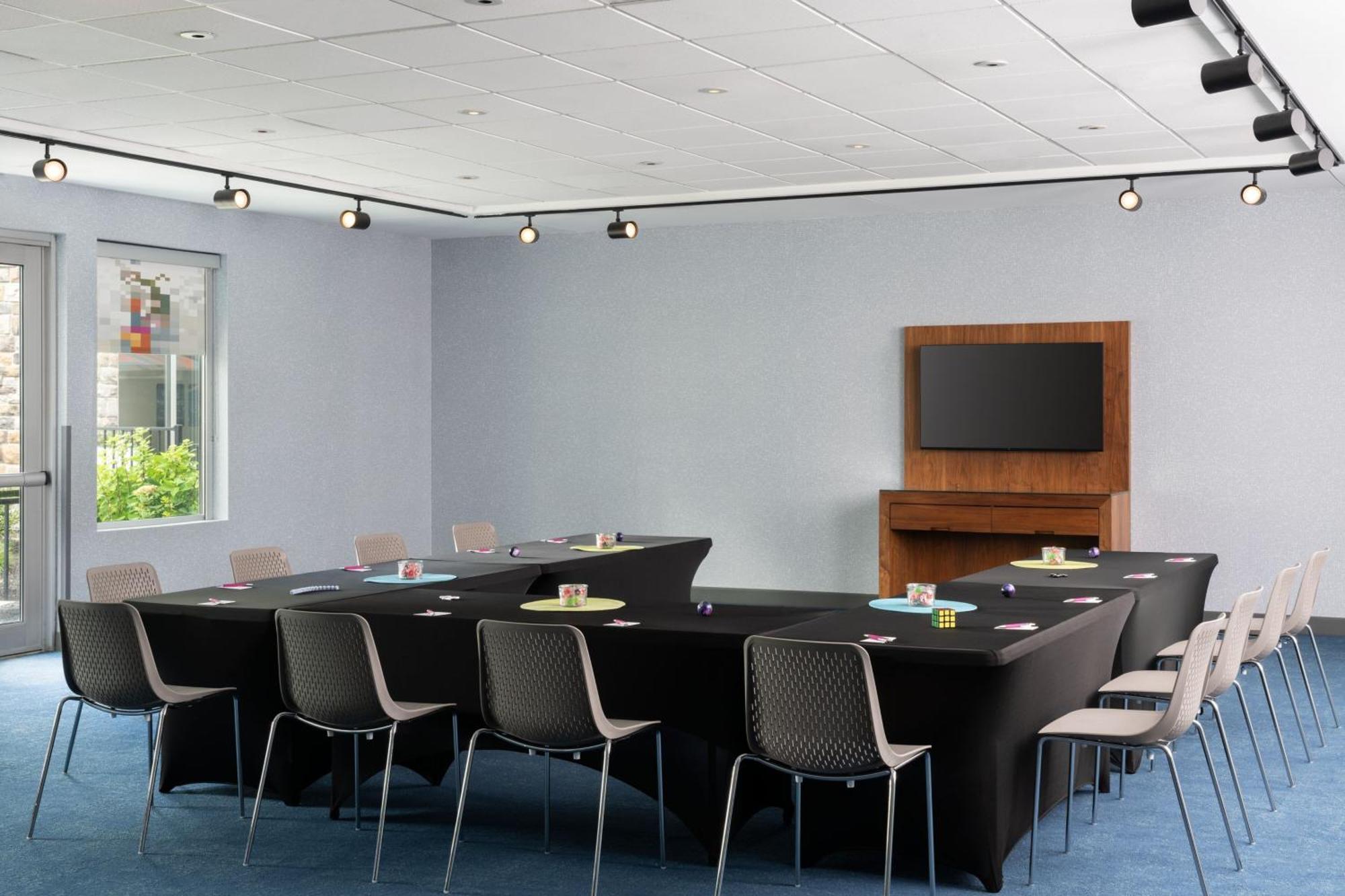 Aloft 3* Beachwood
